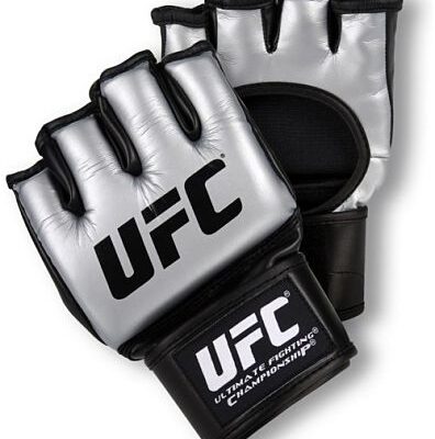 Century UFC Ultimate MMA Trainingshandschuh XL