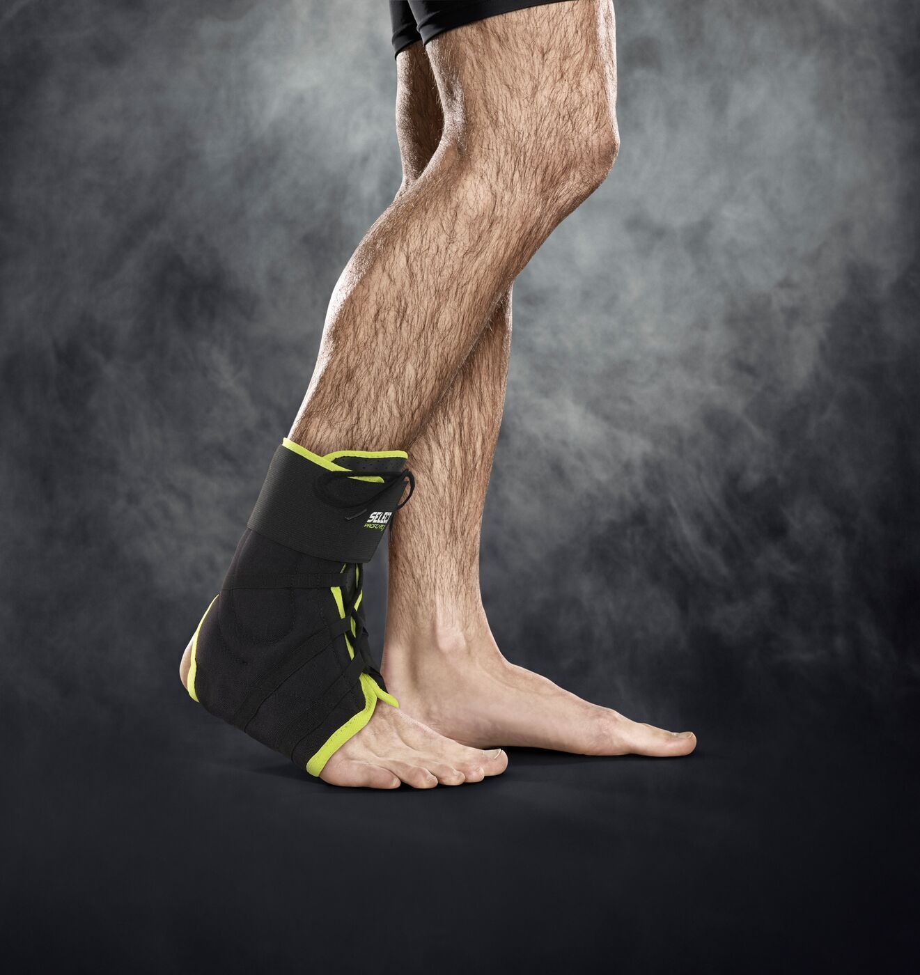 Select Knöchelbandage mit Schnürung schwarz M