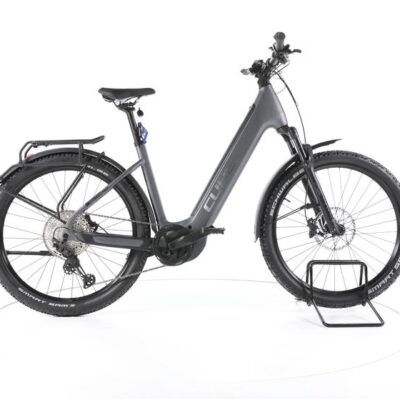 Cube Reaction Hybrid Race Trekking E-Bike Tiefeinsteiger 2023