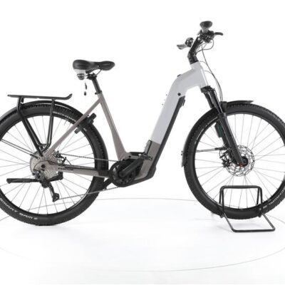 Focus Planet² 6.8 ABS Trekking E-Bike Tiefeinsteiger 2023