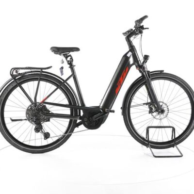 KTM Macina Sport 720 Trekking E-Bike 2023