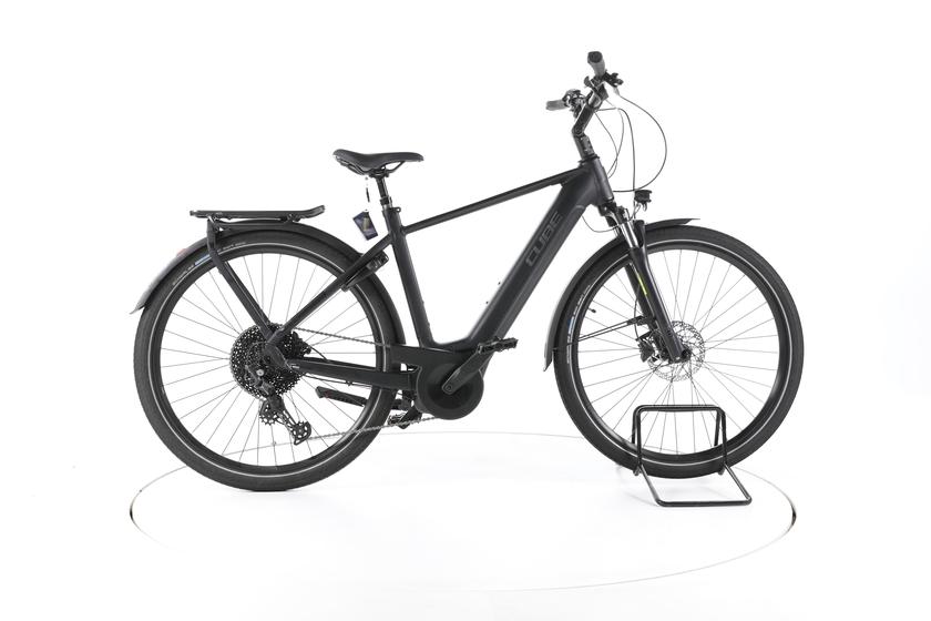 Cube Touring Hybrid Pro Trekking E-Bike 2023