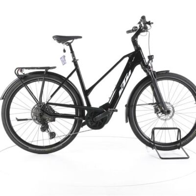 KTM Macina Ultimate Pro Trekking E-Bike 2024
