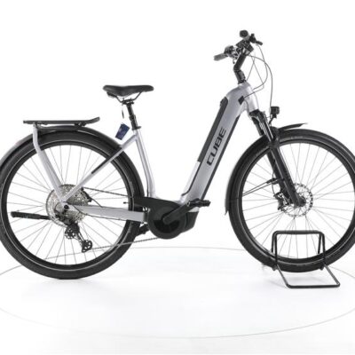 Cube Kathmandu Hybrid SLX Trekking E-Bike 2024