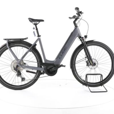 Cube Touring Hybrid EXC Trekking E-Bike Tiefeinsteiger 2023
