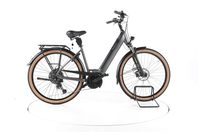 Pegasus Solero EVO 10 Trekking E-Bike Tiefeinsteiger 2024