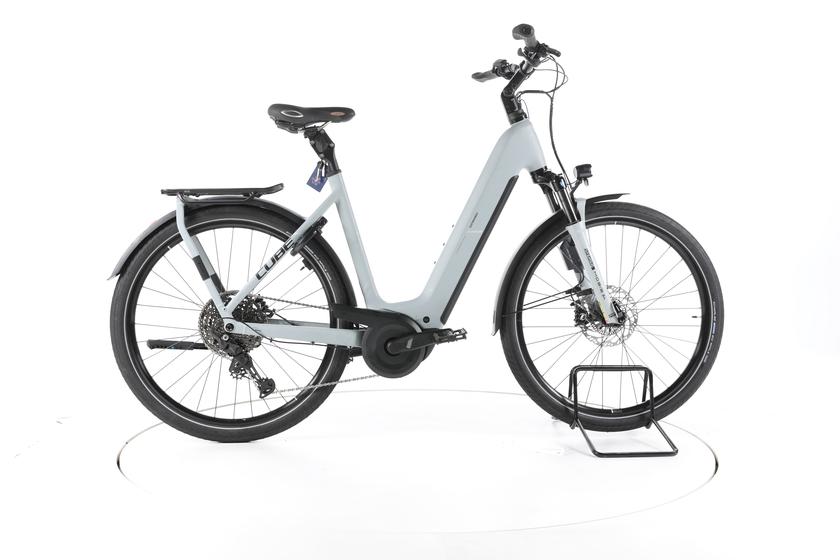 Cube Kathmandu Hybrid EX Trekking E-Bike Tiefeinsteiger 2025