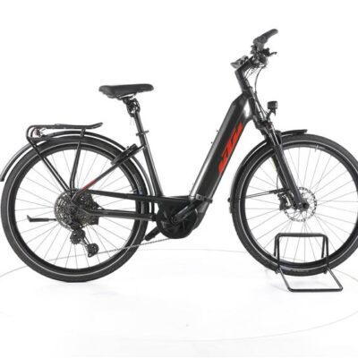 KTM Macina Sport 720 Trekking E-Bike Tiefeinsteiger 2023