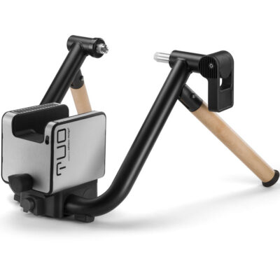 Elite Tuo Interactive Trainer vormontiert