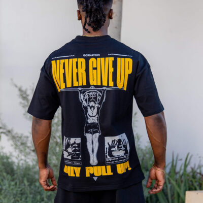Never Give Up Oversized T-Shirt (Limited Edition)
